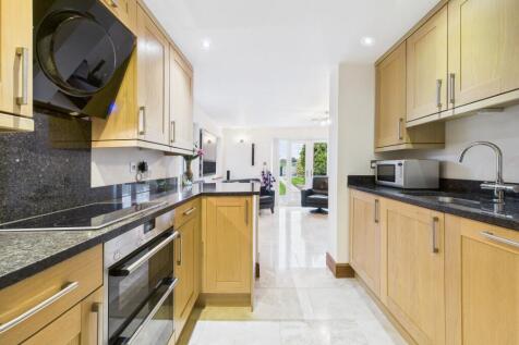 Kitchen through to Family Area