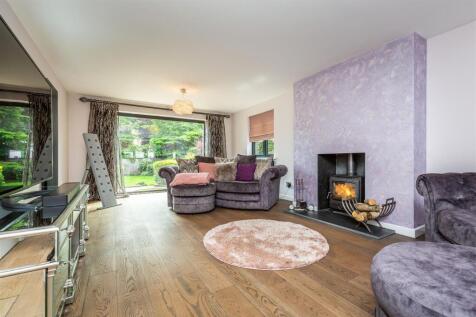 The Chimneys Park Street Worksop S80 1HH-11.jpg