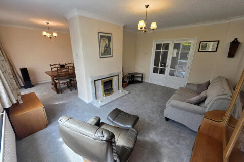 Living /Dining Room