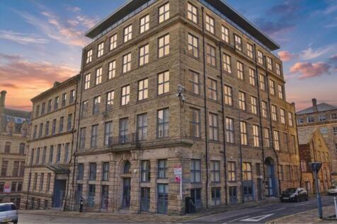 1 Bedroom Flat in BD1 5EN
