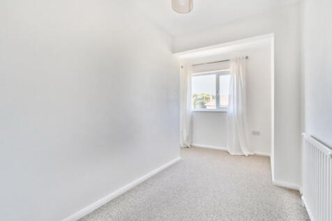 1348205-6-68b5c61...