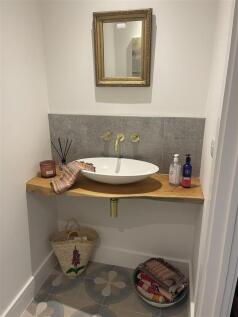 Ground Floor Cloakroom