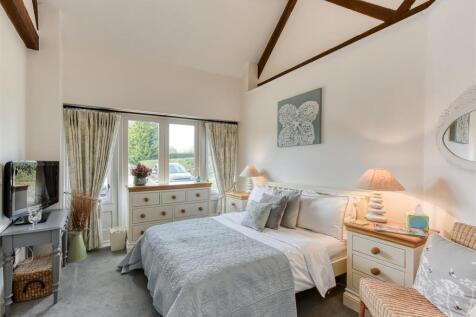 The Gatehouse-bed2.jpg