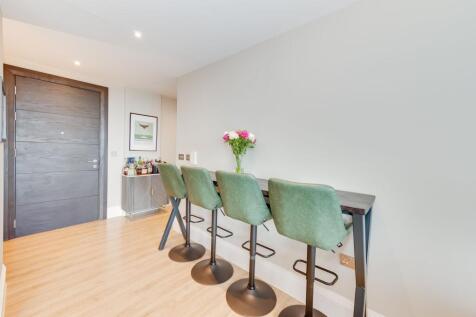 OPEN PLAN KITCHEN, DINER AND LIVING ROOM