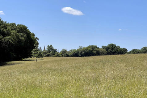 Land for sale in Sulhamstead, Reading