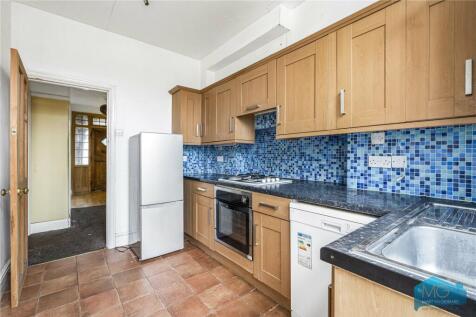 3 bed, 1 bath Semi-Detached in bristol - Photo 17