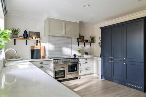 AMBERWOOD GROVE (11).jpg