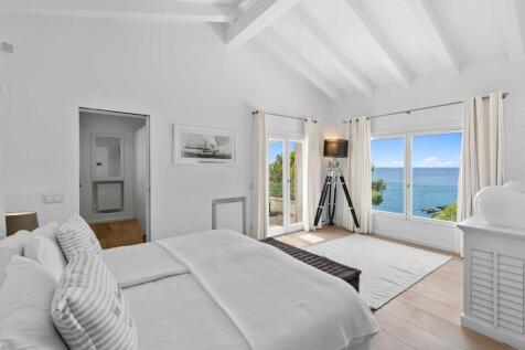 13-port andratx-Hamptons-Style Sea-View Beach House-kaufen-master