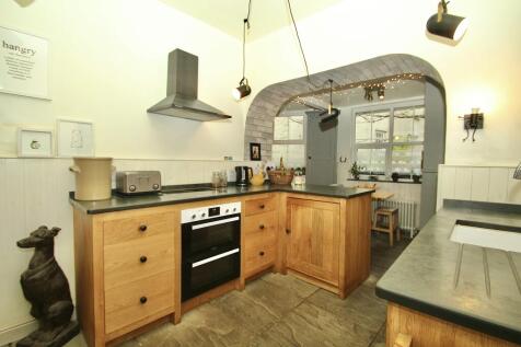 Bespoke Solid Wood Kitchen