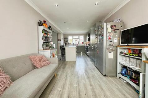 Kitchen/Dining/Family Room