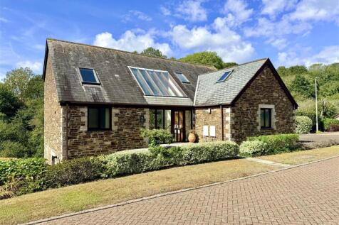 PLINTONA VIEW, PLYMPTON, PLYMOUTH PL7 4BX