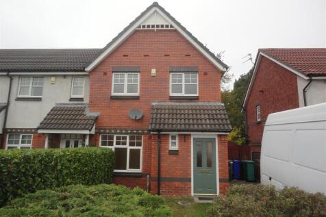 This three bedroom property is situated on a very popular development close to Manchester Airport and motorway connections. The property comprises Hallway, downstairs toilet, lounge, dining kitchen wi