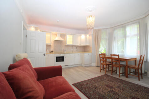 2 bedroom 1st floor flat