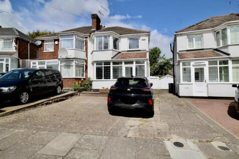Front Garden/Driveway