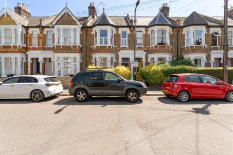 Cleveland Park Avenue, E17