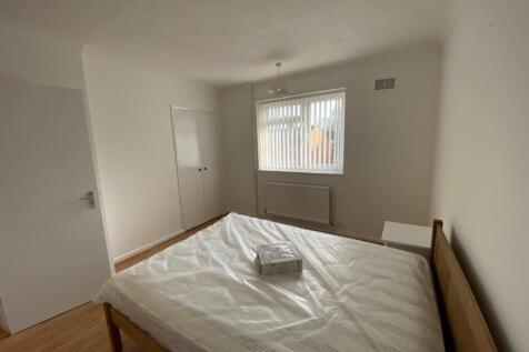 Bed 2 T202509181606.jpg