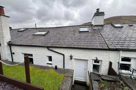 PHOTO-2025-12-10-22-15-43 (1).jpg