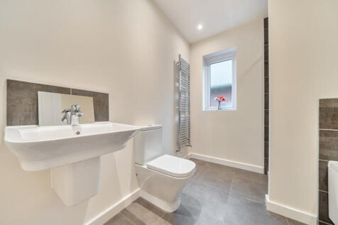 1387487-6-693c03a...