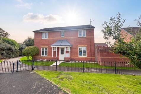 4 Bedroom Detached in M28 3EX