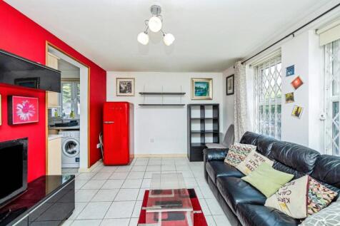 Living Room (4)