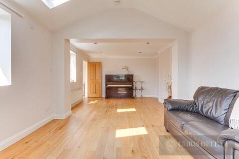 Campbell Close WM-28.jpg