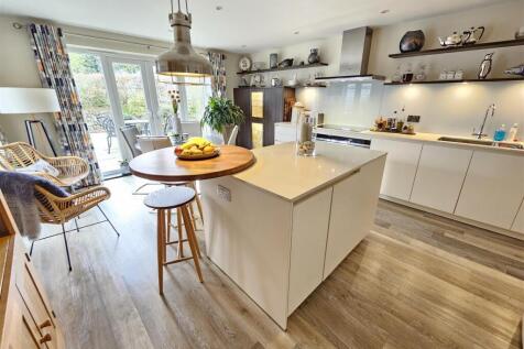 Kitchen Dining Room.jpg