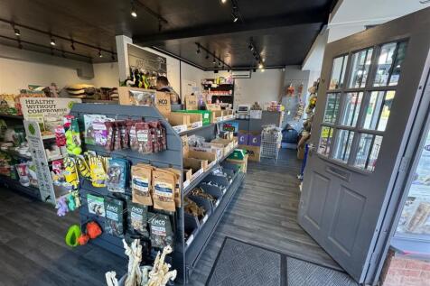 Commercial Property to rent in selby