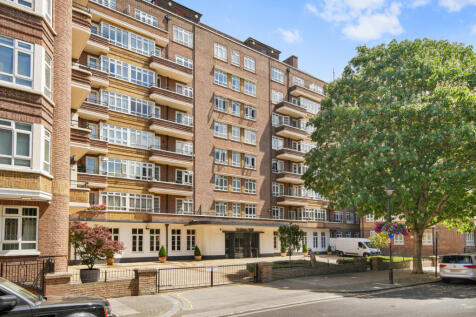 Heating and Hot Water Included | 24/7 Concierge | 7th Floor | Lift | Furnished | A 7th floor, fully furnished, 2 bedroom apartment in the prestigious Portsea Hall with 24/7 concierge and lift. Compris