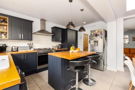 199 Luckwell Road, BS3-26.jpg