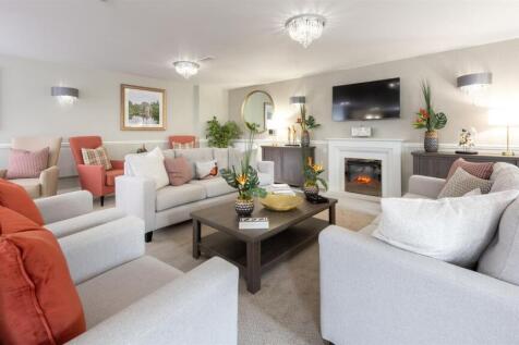Owners Lounge 2.jpg