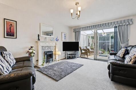 Lounge/Sitting Room