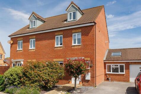 Semi-detached home in Cowes