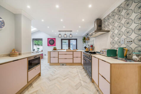 1387259-9-693867d...