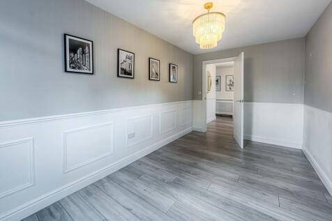 17 Orchard Way   ...