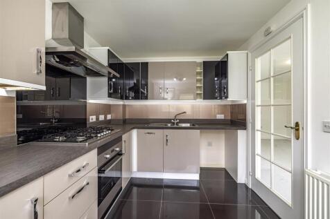 20 Kingfisher Grove Galashiels 12.JPG