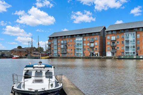 2 Bedroom Flat in GL1 2LE