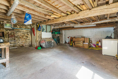 Barn - Garage/Wor...