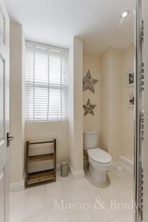 17-4StraceyRdNorwich-18 T202511111245.jpg