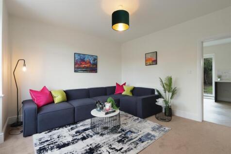 Living Room 1.jpg