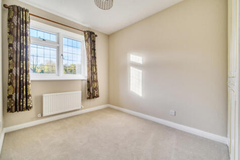 1371401-1-68f8a05...