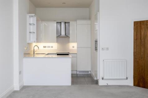 104_The_Residence__15.jpg