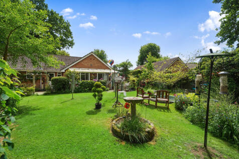 1300549-13-683706...