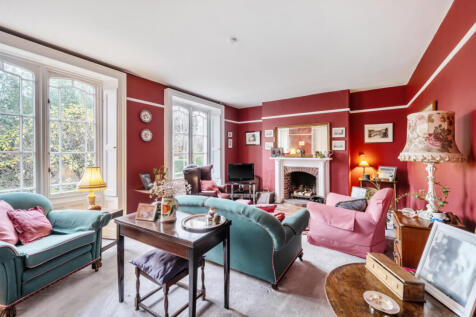 1383583-10-6936d8...