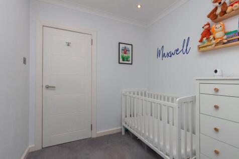 4 bed, 3 bath Detached in Glasgow - Photo 65
