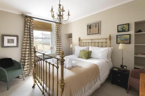 5 Daniel Street ph12 copy.jpg