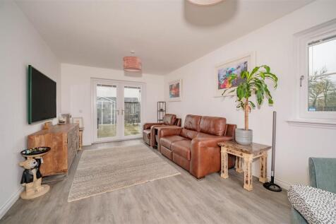 25 Harper Avenue Dundee-22.JPG