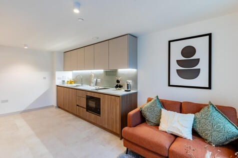 1 Bedroom Flat in B1 2BF