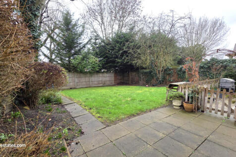 1 bed flat for sale Park Road, Barnet EN4