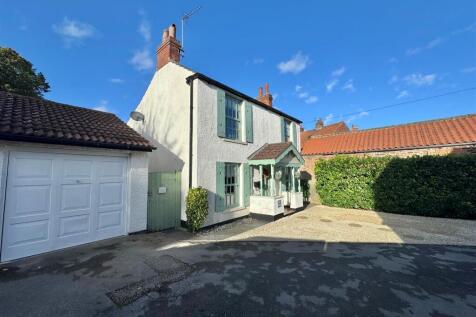 Briar Cottage side.jpg