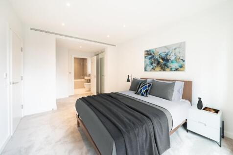 Experience luxury in this elegantly designed modern bedroom with en-suite.